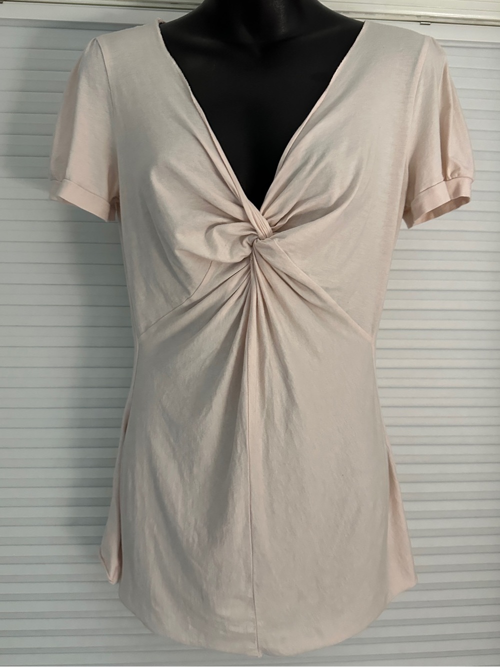 Barefoot Dreams Petal Pink shirt with twist knot front Raw Edge Hem Womens L